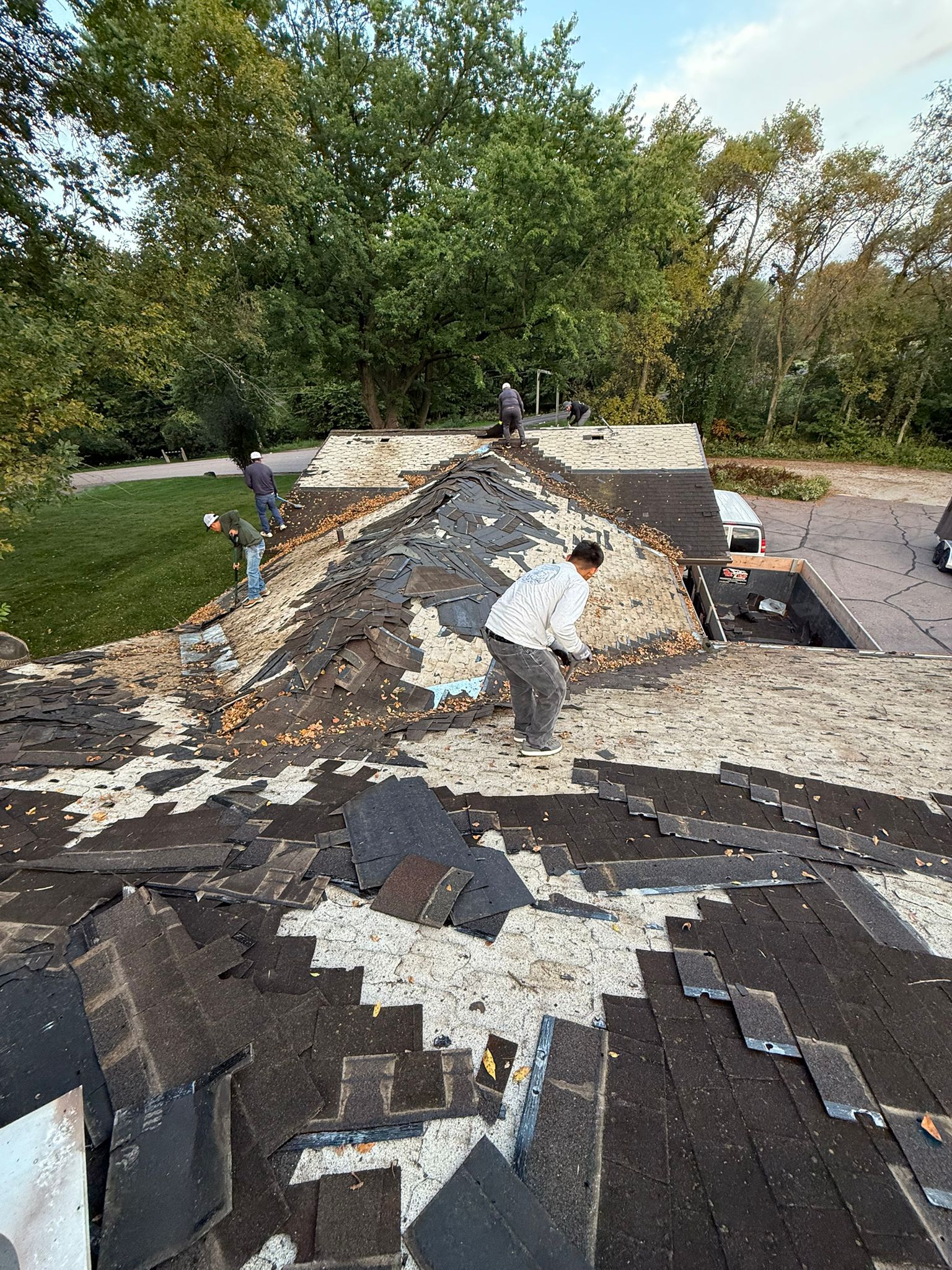 Certified Roofing & Gutters